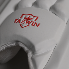 Tazwin Cyclone Batting Legguard (Mens)